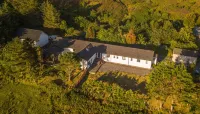 Loch Eyre House Hotels near St. Columba's Isle