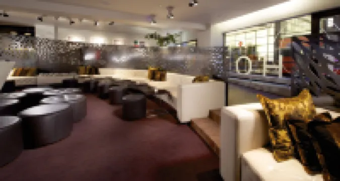 Home Hotel Folketeateret