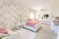 Hotel Rancho Guacamayos Hotels in 