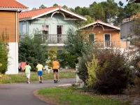 Le Hameau de l'Aouchet Hôtels à : Biscarrosse