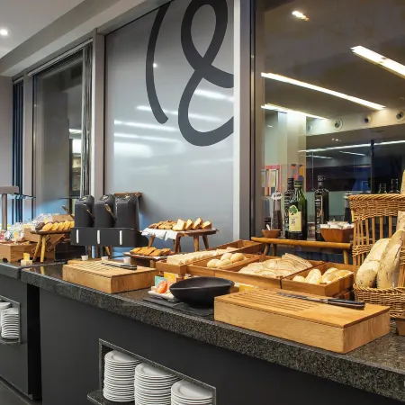 Hotel Granada by Pierre & Vacances