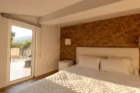 Villa Alzira - 3 estrellas