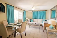 Rosalie Apt #2 by Bluescape Hotels in Silver Sands