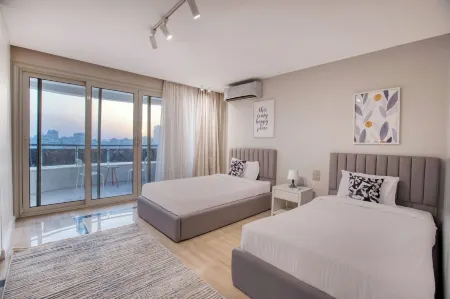 Prime Select Arkadia Отели рядом с достопримечательностью «Sha'ar Hashamayim Synagogue»