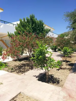 Eleni Hotel