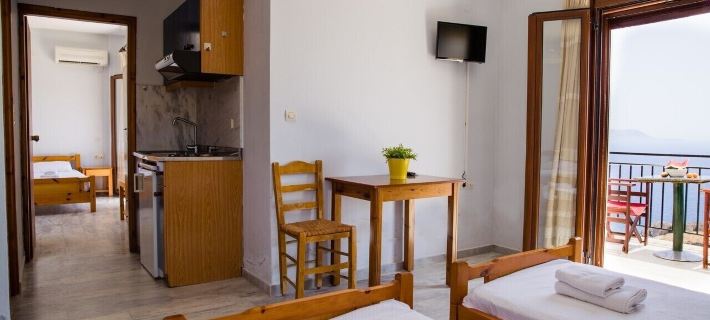 Kavos Melissa Studios Hotels in Lampi