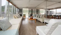 Shayamanzi Houseboats Hotels in North Uthungulu
