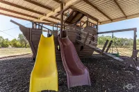 Elite Cabins and RV Park Hotels in Big Spring