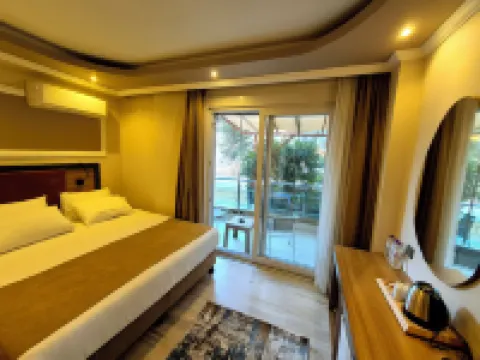 โรงแรม Toprak