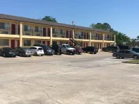 Great Western Inn & Suites - Parking