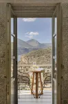 Trapela Limeni Luxury Suites - Mountain view