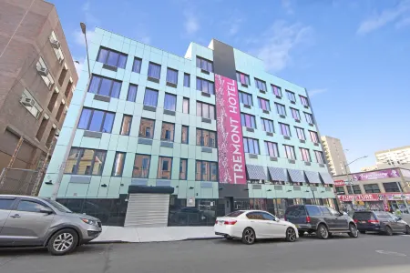 Tremont Hotel Отели рядом с достопримечательностью «Зал славы великих американцев»