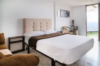 Finca Hotel Los Guayacanes - Pools