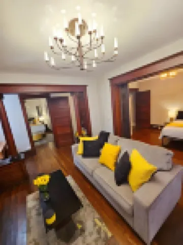 Historic & Chic apartment by Arena, University, Hospital - Dog Friendly