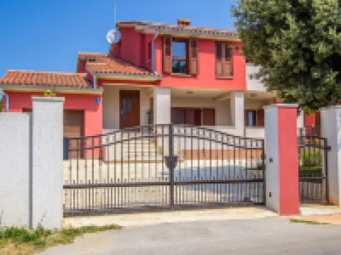 克羅地亞海岸附近的公寓