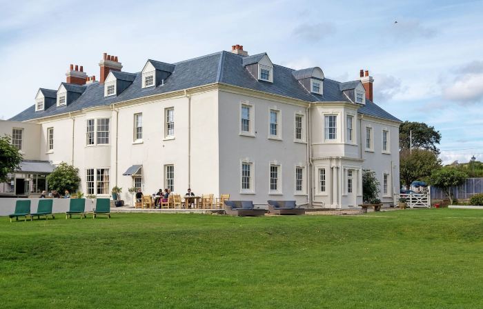 Moonfleet Manor - A Luxury Family Hotel