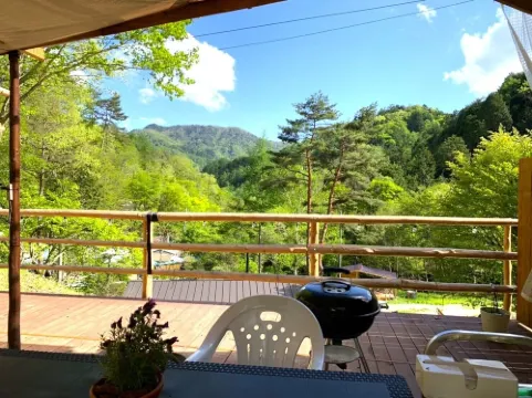 Glamping la Fonte Hotels in Koshu