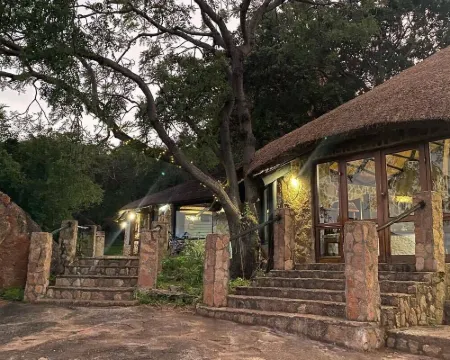 Big Cave Camp Ξενοδοχεία στην πόλη Matobo