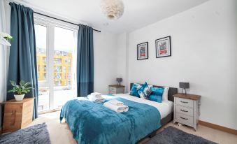 Modern 1Bed with Panoramic View London