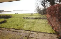 Apartment in Heeg with Heegermeer Views Hotels in 