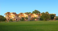 Hotel Park Village