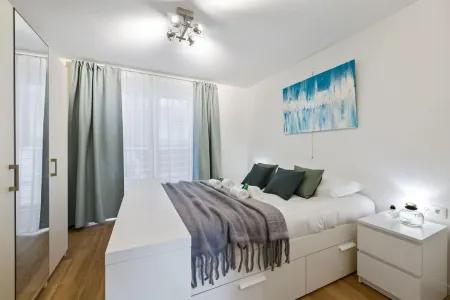 Huswell - Apartment with Frontal Sea View in Knokke Отели в г. Кнокке-Хейст