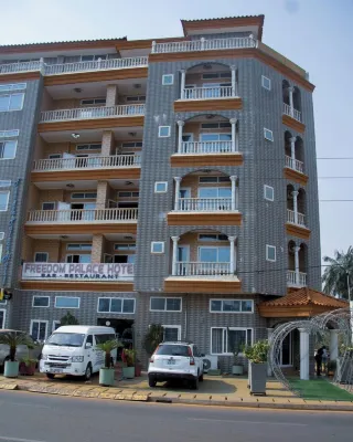 Freedom Palace Hôtel Hotel di 