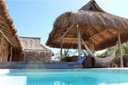 Sunset Villa - Beachfront Villa with Private Pool by Karula Отели в г. Инхамбэйн