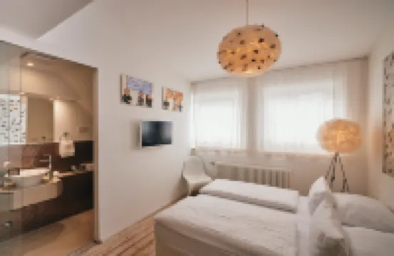 โรงแรม 18 ศิลปะ - การอยู่ในแกลเลอรี่!