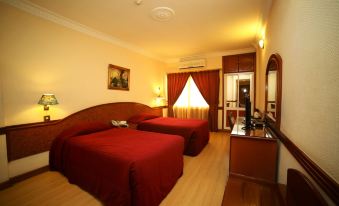 Awal Hotel