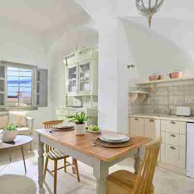 A 級精選飯店 - 伊亞 - k&K Rooms