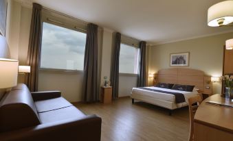 Tulip Inn Turin West