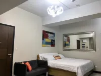 101 Newport Condo Across the Airport Hoteles en Pásay
