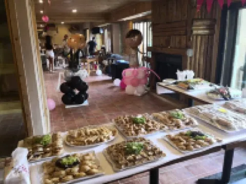 法拉雅木屋 Faraiya酒店