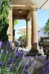 Devonshire Arms Hotel di Martock