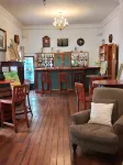 Le Bay Lodge فنادق في Gordons Bay