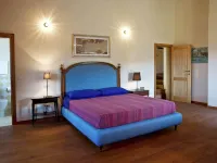 Hillside Escape in Vinci - Pet Friendly