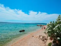 Holiday House in a Quiet Area Near the Sea, Private Garden, Terrace and BBQ