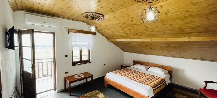 Denis Guest House Hotels in Gjirokaster