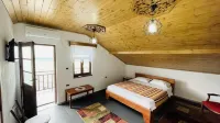Denis Guest House