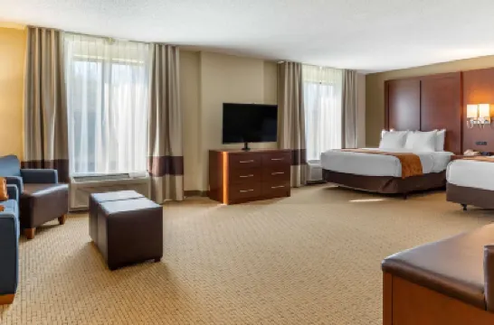 Comfort Suites Lancaster Amish Country Hotels in Lancaster County