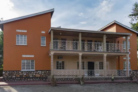 Rwenzori International Hotel Kasese Отели в г. Касесе