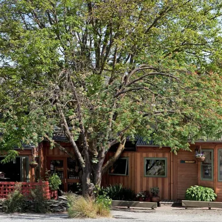 Te Wanaka Lodge