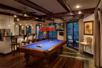 Casa Patron 6 Bdr Private Home with Pool and Game Room Hotels in Herradura