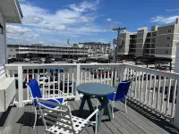 Ships Inn - Scenic