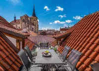Chateau 9 Apartments by Adrez - Condos