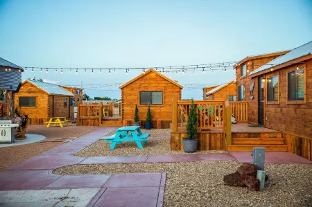 The Big Texan - Cabins and Wagons