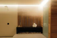 Chimes Spa Retreat - spa