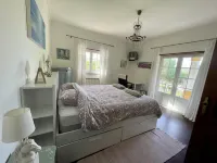 Farmhouse Sleeps 8 with Pool & Horses Hotele w: Évora de Alcobaça