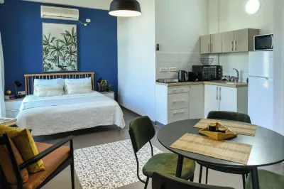 The Printhouse Boutique Studio 8 by Sea N' Rent Hotels near Baháʼí Garden Haifa
